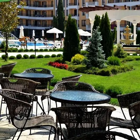 Apartment Апартамент С 1-Й Спальней В 300 Метрах От Пляжа Комплекс Royal Sun *